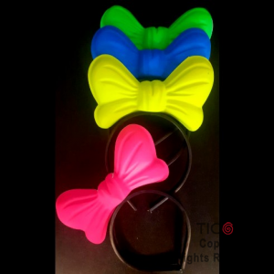 VINCHA CON MO�O FLUO PLASTICA  X 6